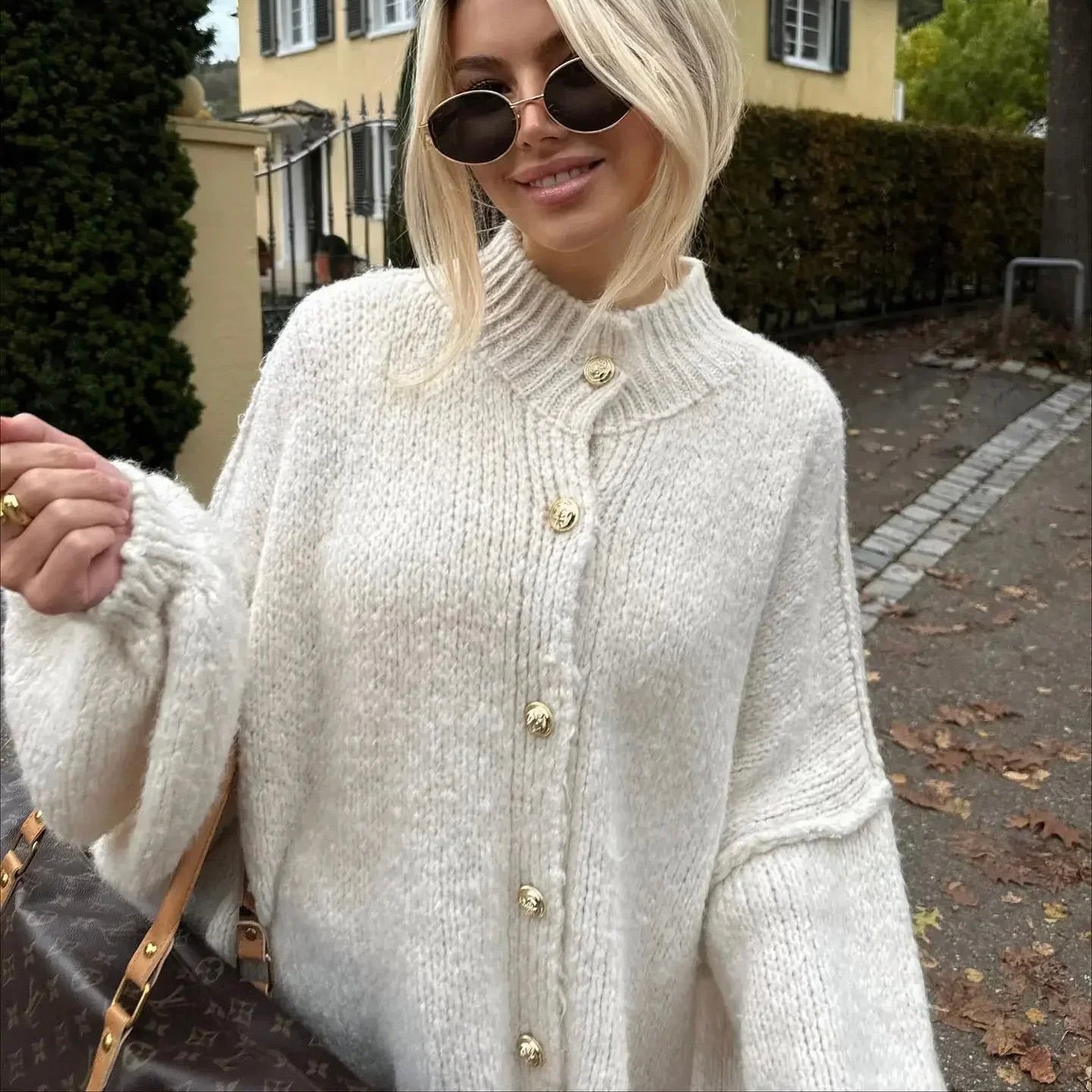 O-neck Cardigan Sweater